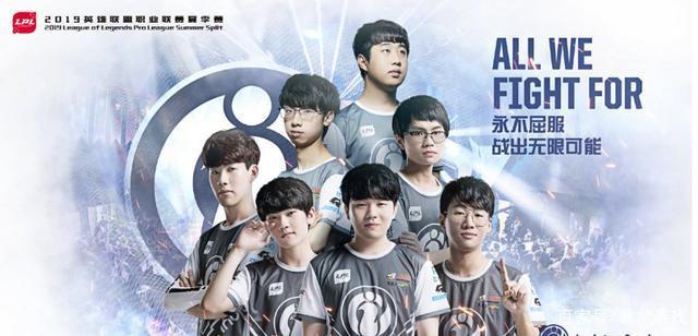 团队一无法战胜团队二 + 青训？唐圆被送给了 Royal Never Give Up ，输给了 LGD.Y ，遭遇了两连败。